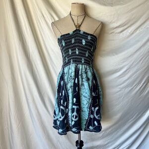 Just Cruising Blue Patterned Halter Summer dress